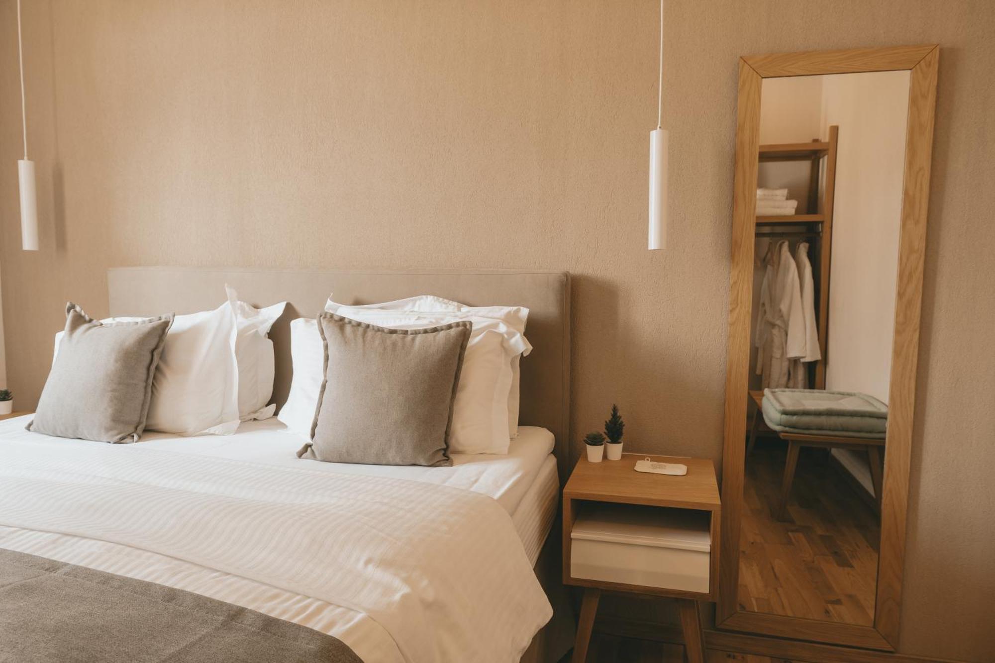 Giardino High Living Suites Drama Phòng bức ảnh