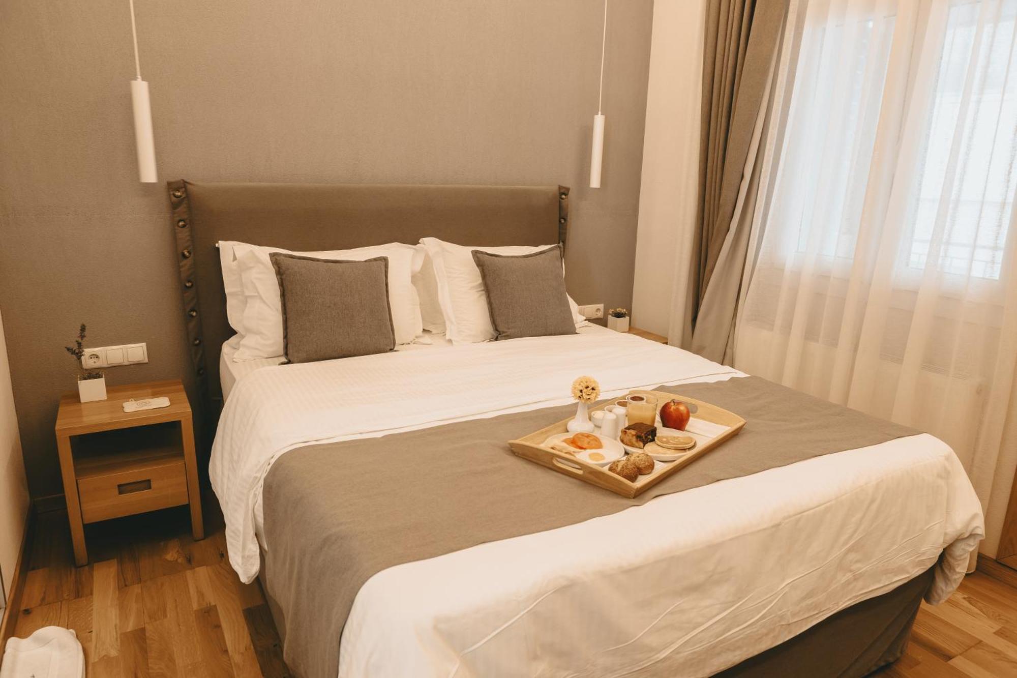 Giardino High Living Suites Drama Phòng bức ảnh